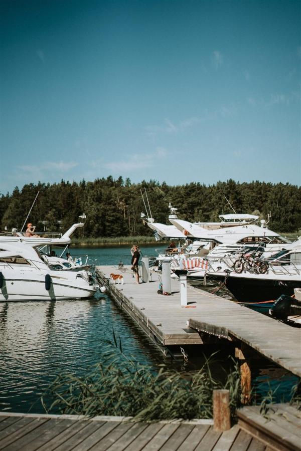 Vila Tackork Gard & Marina Nauvo Exteriér fotografie